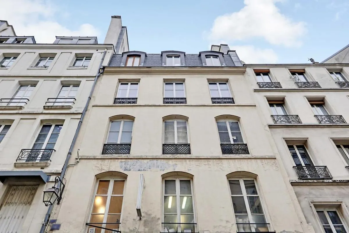Apartment A0# Republic # Marais # 1Bedroom # Paris03 # Ac
