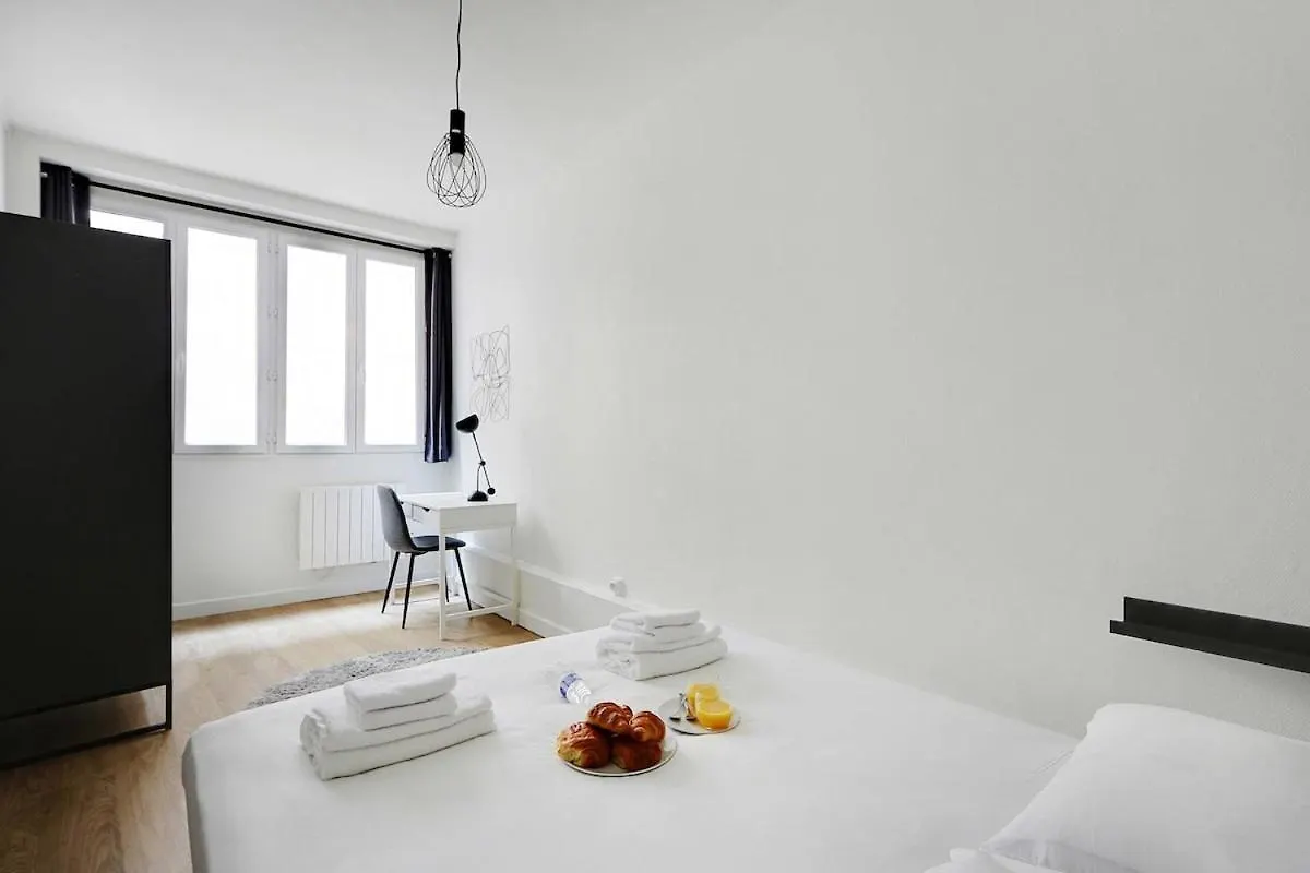 A0# Republic # Marais # 1Bedroom # Paris03 # Ac